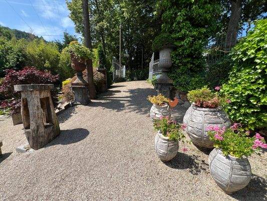 Zufahrt zu Grundstück