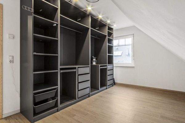 Schlafzimmer/Ankleide