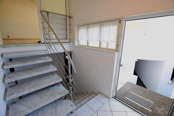 Treppenhaus/Eingangsbereich