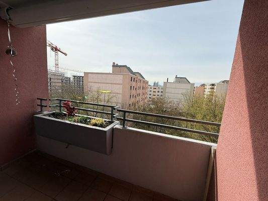 1 von 2 Balkonen