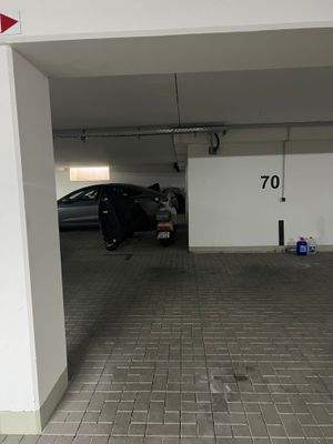 Tiefgaragenstellplatz Nr. 70 (optional)