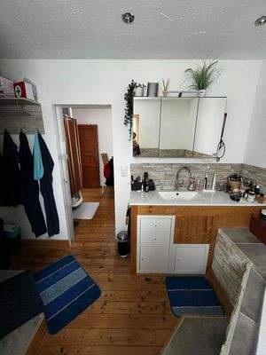 Vorderhaus Badezimmer