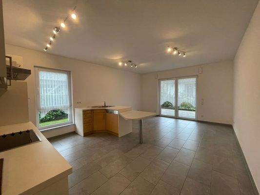 DC2BDAF1-5FFD-402F-B5CD-5C2A6E353A8E_1_105_c