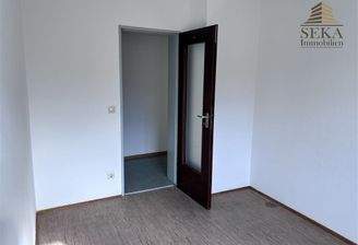 Schlafen 2 / homeoffice