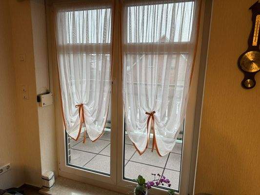 WG 10, Wohn- und Esszimmer