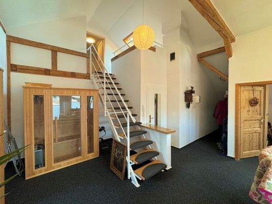 Treppe &amp; Sauna