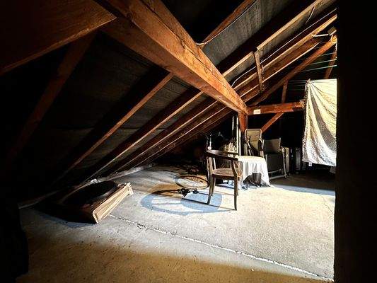… im Dachgeschoss