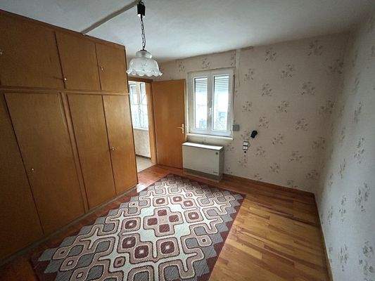 insgesamt 4 Schlafzimmer im Haus vorhanden 