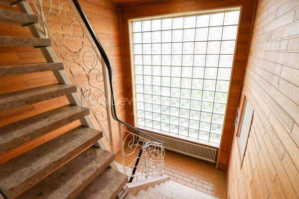 Treppenhaus mit Glasbausteinen