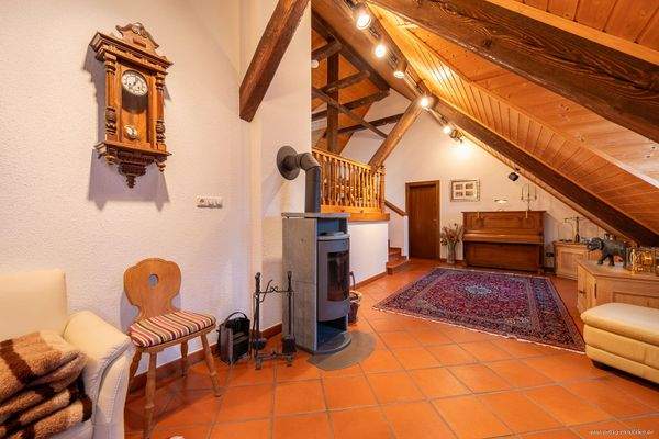 Einheit im Obergeschoss: gemütliches Wohnzimmer