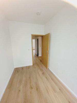Einblick kleines Zimmer Bild 2