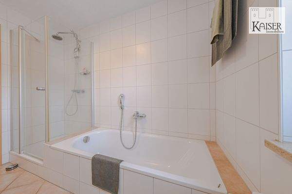 2- 6-Zimmer-Whg. OG+DG (14)