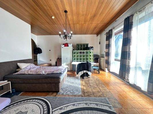 Wohnung EG rechts I Schlafzimmer