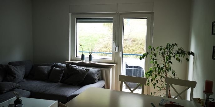 RESERVIERT!! Schlossblick ;-) gut vermietete ETW mit Garage sucht neue Eigentümer