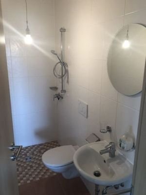 Gäste WC mit Dusche