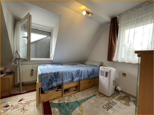 Haupthaus 1 OG Schlafzimmer