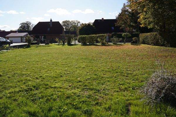 ca. 850 m² großes Grundstück