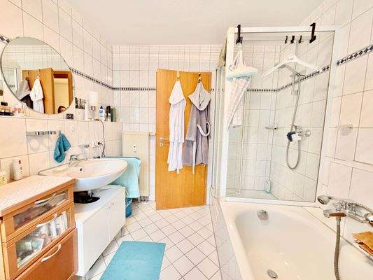 Großes Tageslichtbad