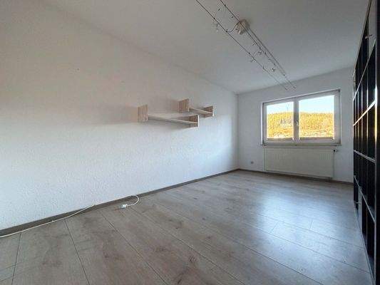 EG Einliegerwohnung Schlafzimmer: Hier herrscht eine ruhige Raumwirkung