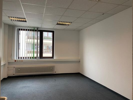 Büro 4
