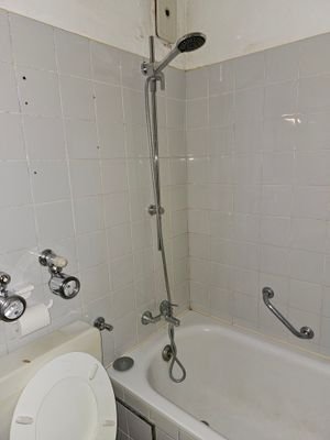 Bad mit Wanne