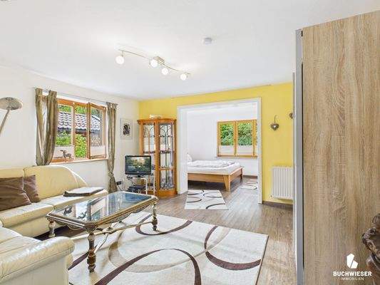 Wohnzimmer und Schlafbereich