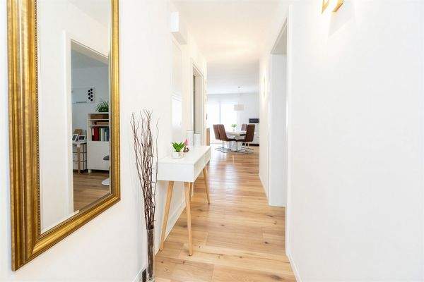 Flurbereich - (KI generiert)