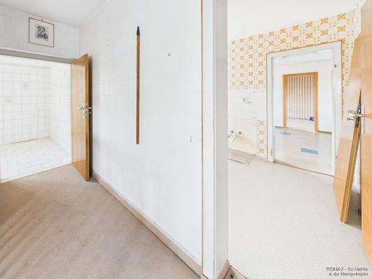 Flur 1. OG