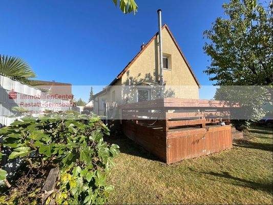 Rückansicht mit Terrasse