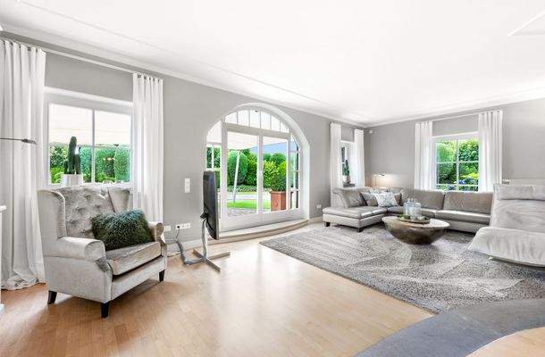 Wohn - / Esszimmer (Wohnhaus 2)