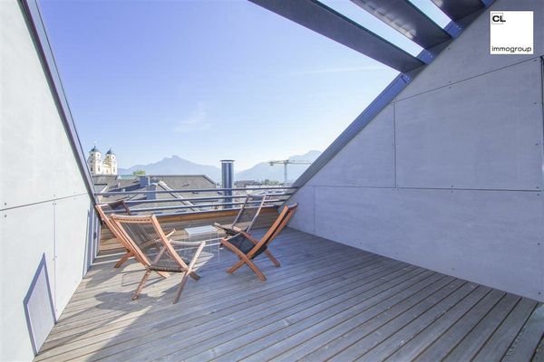 Sensationelle Dachterasse mit Blick auf die Mondsee Basilika