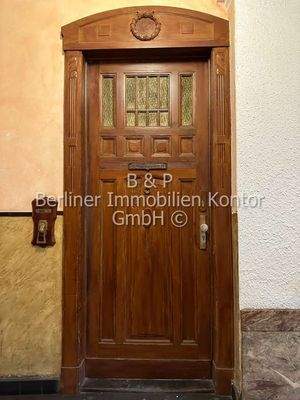 Wohnungseingangstür außen