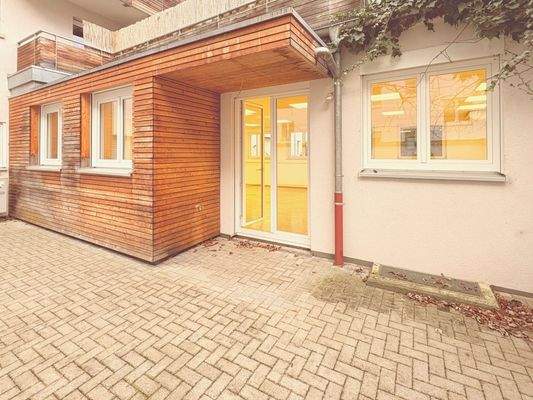 Ausgang zum exklusiven Innenhof