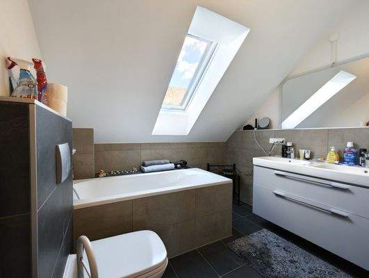 Badezimmer - Haus rechts