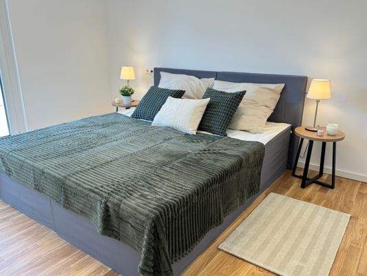 Schlafzimmer (Musterwohnung)