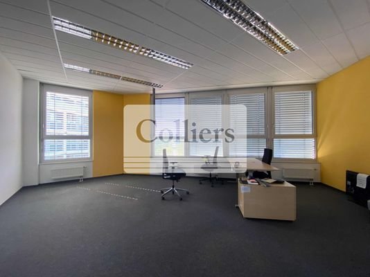 Büro Einheit 3