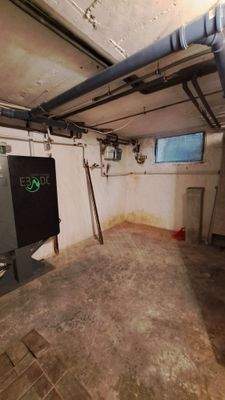 Keller Wohnhaus II.jpg