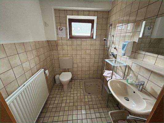 WC im Gewerbeteil