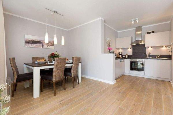 Essbereich und Küche