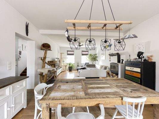 11- OG Wohn-Esszimmer  Wohnbeispiel.jpg