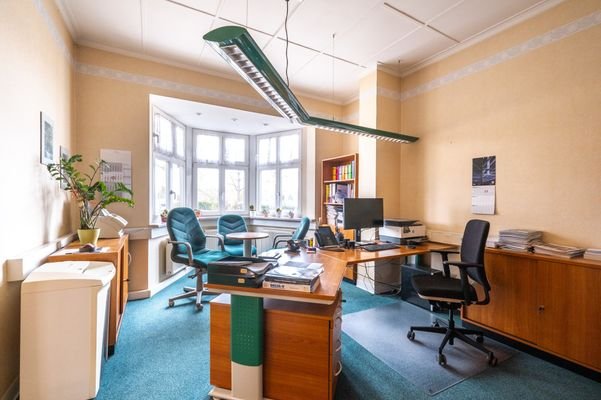 Büro Erdgeschoss