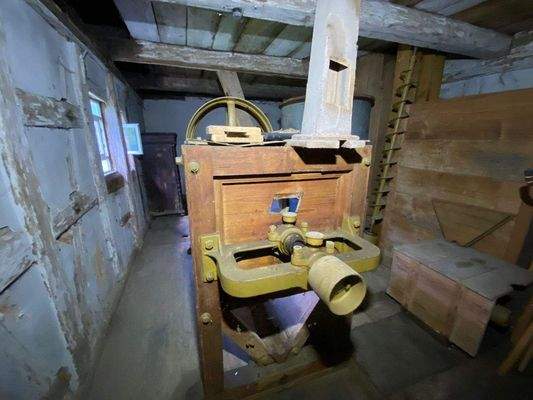 53 weitere Mühlentechnik 1m 1. Obergeschoss (1).jp