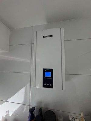 1. OG links Durchlauferhitzer