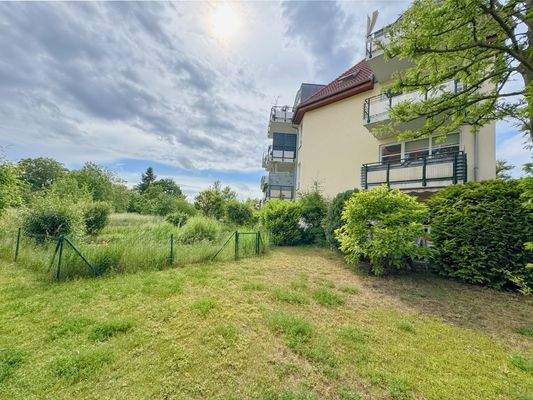 seitliche Hausansicht