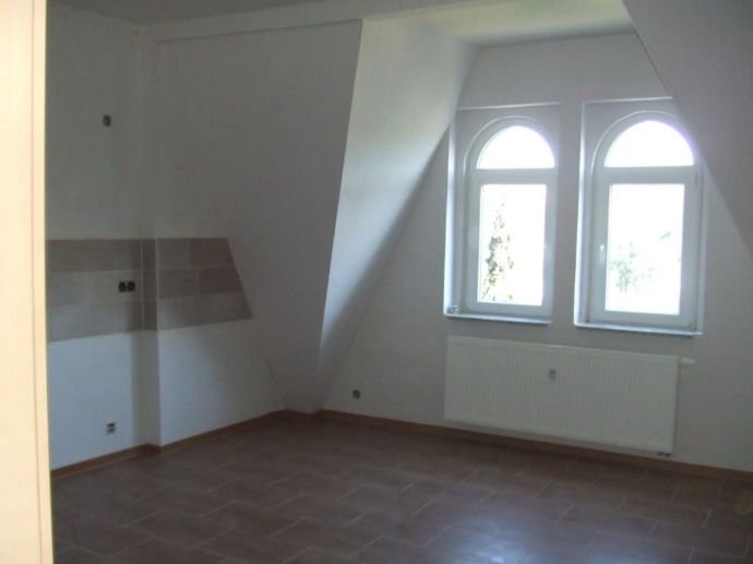 Ruhige 4-Raum-Wohnung mit Balkon am Stadtrand von Greiz