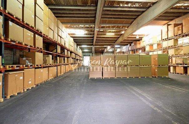 Kalthalle mit ca. 1.680 m²