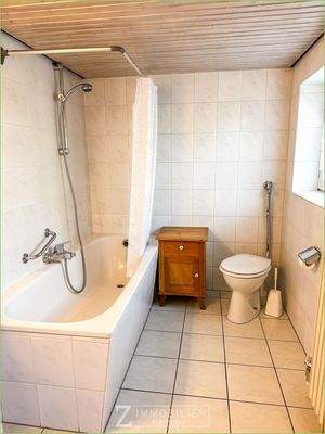 Wannenbad im Erdgeschoss