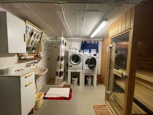 Sauna- / Waschbereich Keller