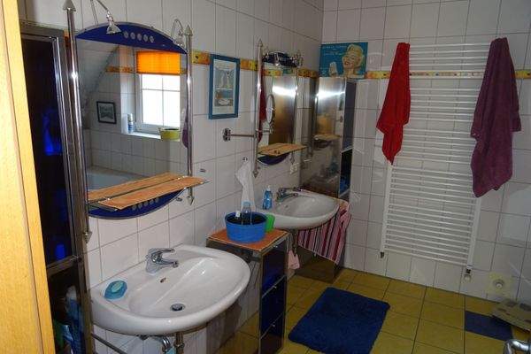 Waschtische im OG.JPG