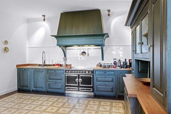 Moderne Bäderstil-Strandvilla in direkter Ostseelage mit eigenem Strandzugang DAHLER Rostock